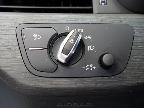 Used 2021 Audi A5 2.0T Premium image 25