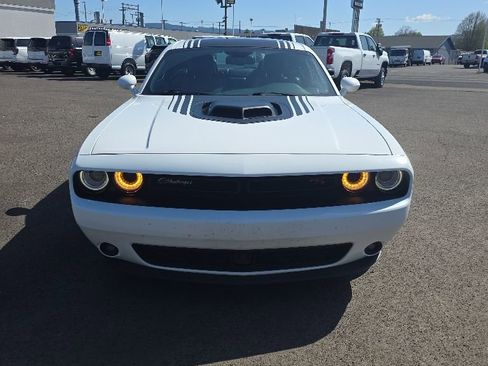 Used 2016 Dodge Challenger R/T Plus RWD image 3