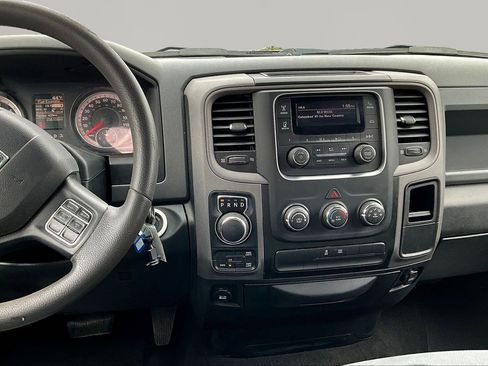 Used 2018 RAM 1500 Express image 11