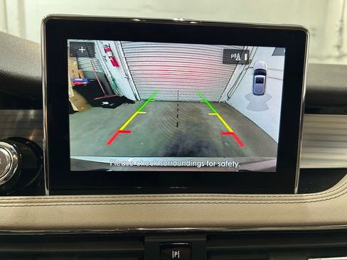 Used 2020 Lincoln Corsair FWD w/ Premium Package image 18