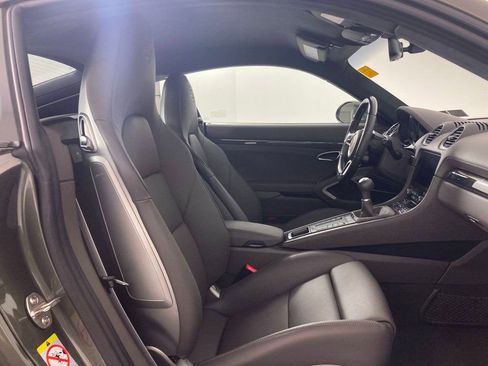 Certified 2025 Porsche 718 Cayman GT4 image 19