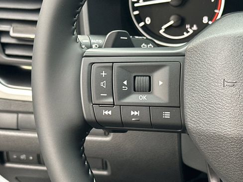 New 2026 Nissan Rogue SV image 25