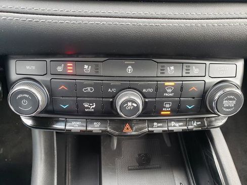 Used 2022 Dodge Durango Citadel image 30