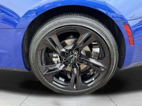 Used 2023 Chevrolet Camaro LT w/ Technology Package RWD image 42