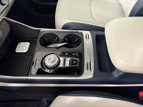 New 2026 Kia Carnival SX Prestige image 33