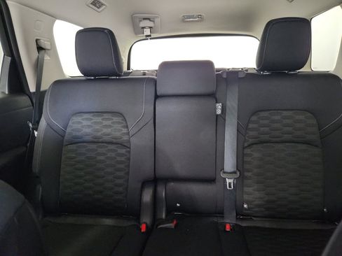 Used 2024 Nissan Pathfinder SV image 27