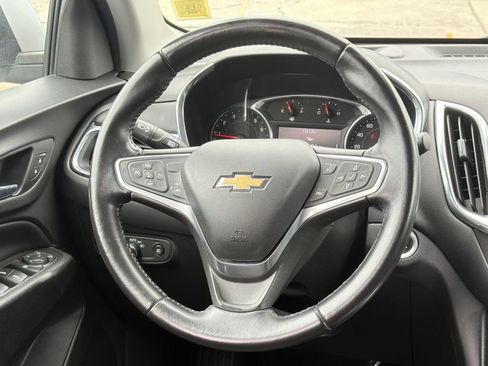Used 2020 Chevrolet Equinox LT AWD/4WD image 24