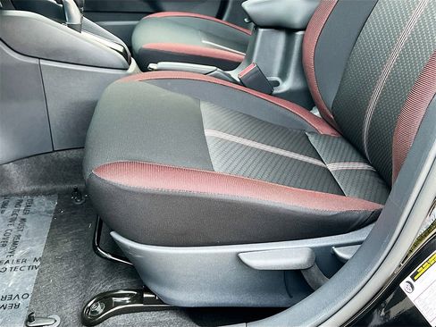 New 2025 Nissan Versa SR image 17