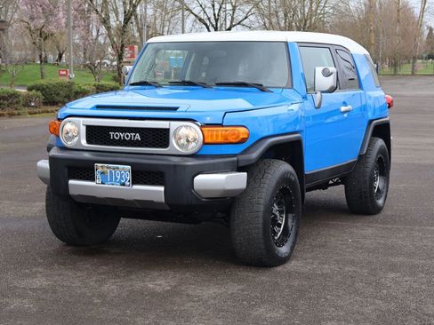 Used 2007 Toyota FJ Cruiser 4WD image 1