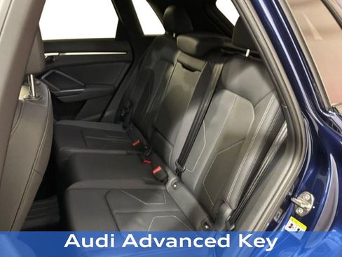 Used 2023 Audi Q3 2.0T Premium w/ Black Optic Sport Package AWD/4WD image 18