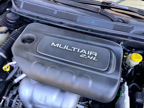 Used 2015 Dodge Dart Limited FWD image 30