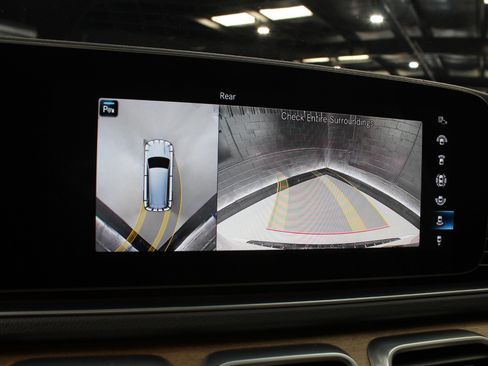 Used 2020 Mercedes-Benz GLS 450 4MATIC image 75