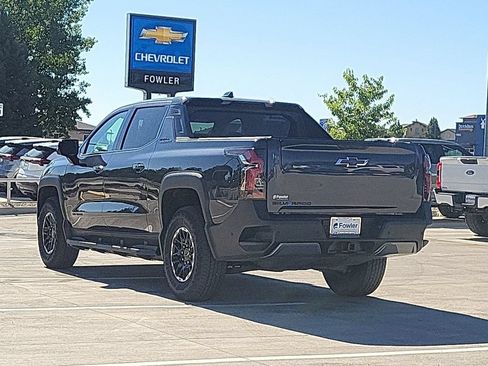 Used 2026 Chevrolet Silverado EV Trail Boss w/ LPO, Gameday Tailgate Package AWD/4WD image 6