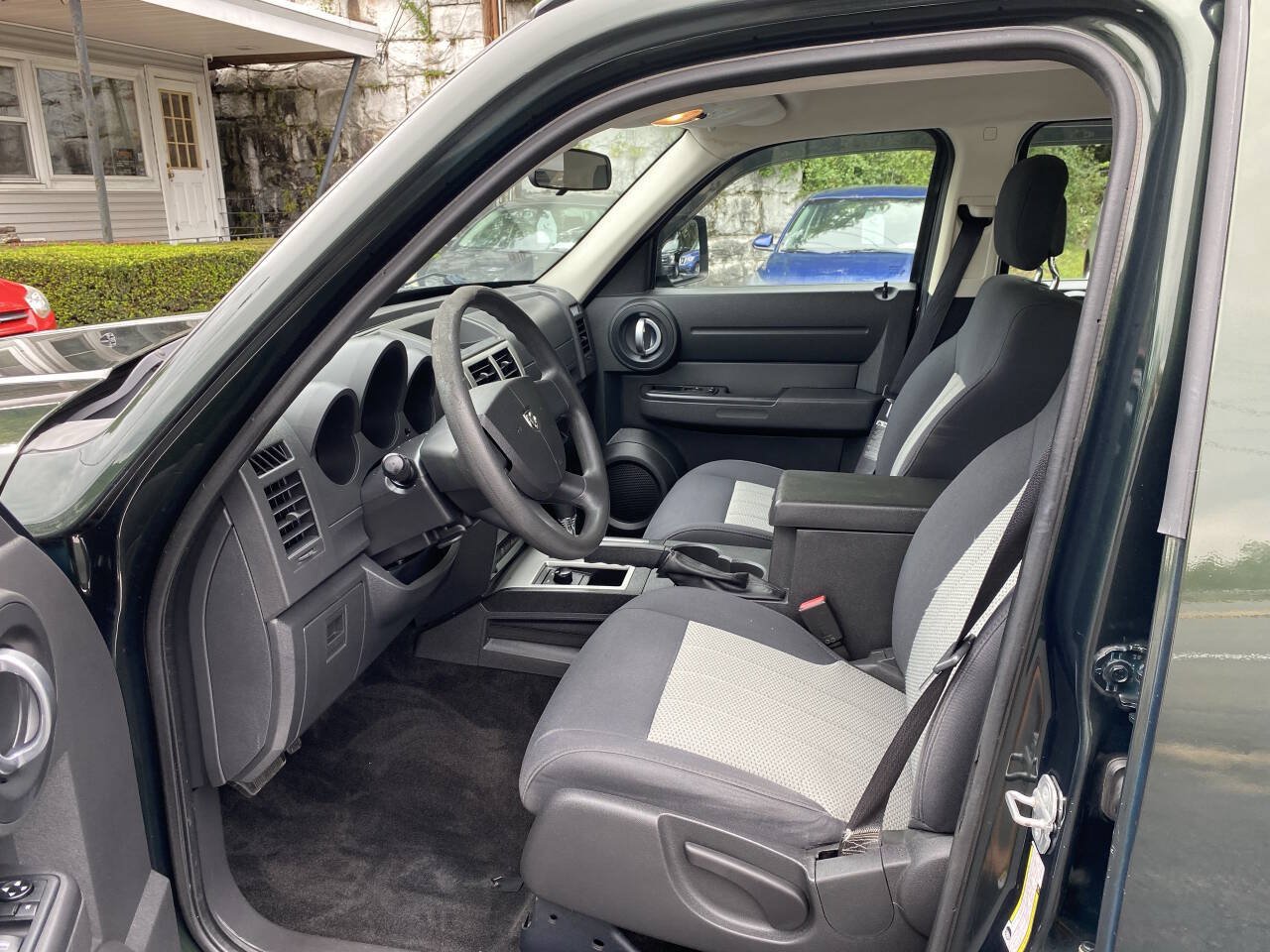 Used 2010 Dodge Nitro SE w/ Chrome Accents Group AWD/4WD image 9