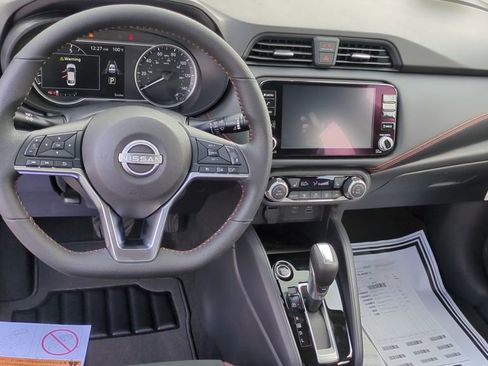 New 2025 Nissan Versa SR w/ Trunk Package image 18