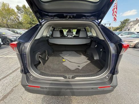 Used 2024 Toyota RAV4 XLE Premium image 13