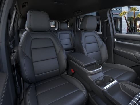 New 2026 GMC Terrain Elevation FWD image 17