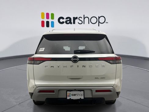 Used 2023 Nissan Pathfinder SL w/ SL Premium Package AWD/4WD image 4