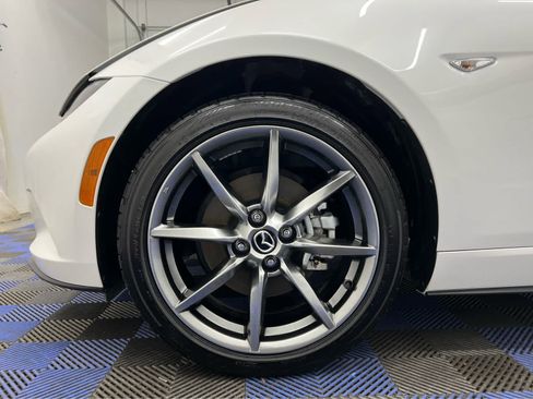 Used 2022 MAZDA MX-5 Miata Grand Touring image 14