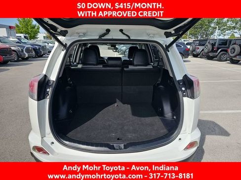 Used 2018 Toyota RAV4 XLE FWD image 12