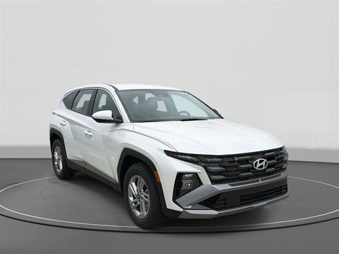 New 2026 Hyundai Tucson SE FWD image 3