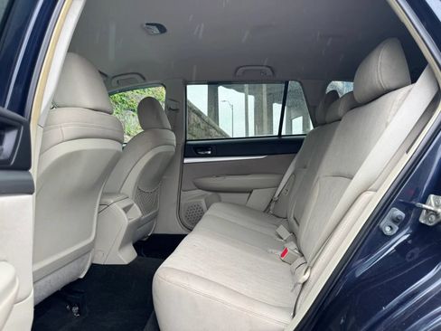 Used 2014 Subaru Outback 2.5i Premium AWD/4WD image 14