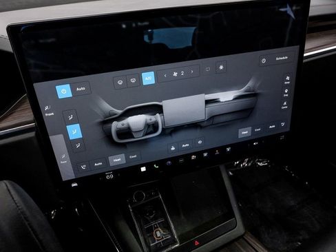 Used 2023 Tesla Model S AWD/4WD image 35