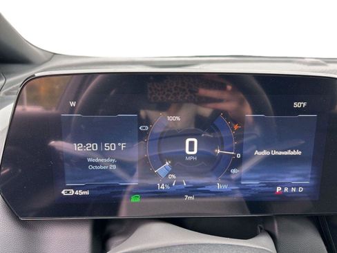 New 2026 Chevrolet Equinox EV LT image 14