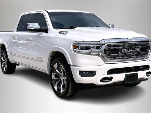 Used 2020 RAM 1500 Limited image 1
