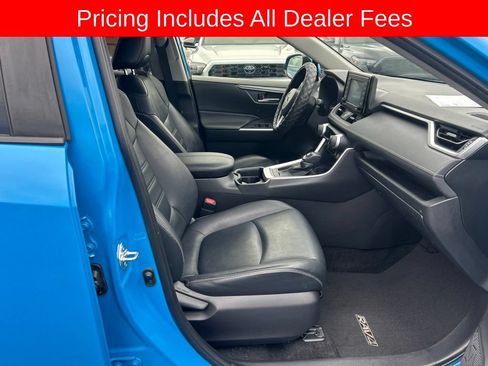 Used 2021 Toyota RAV4 XLE Premium FWD image 21