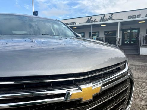 Used 2018 Chevrolet Traverse LT AWD/4WD image 9