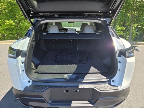 Used 2025 Nissan Murano SL w/ Cargo Package AWD/4WD image 9