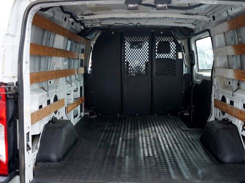 Used 2017 Ford Transit 250 130 Low Roof w/ Exterior Upgrade Package image 13