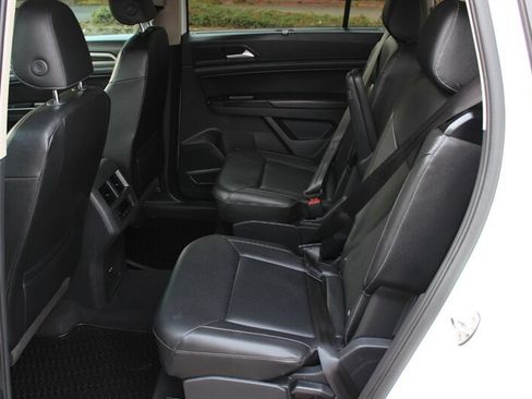 Used 2020 Volkswagen Atlas SE w/ Towing Package AWD/4WD image 13