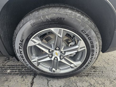 Used 2024 Chevrolet Blazer LT image 11