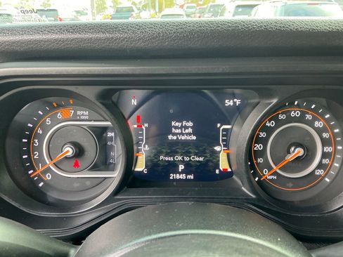 Used 2024 Jeep Wrangler Willys image 20