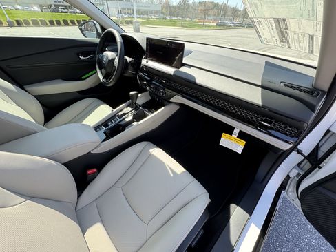 New 2025 Honda Accord EX-L image 33