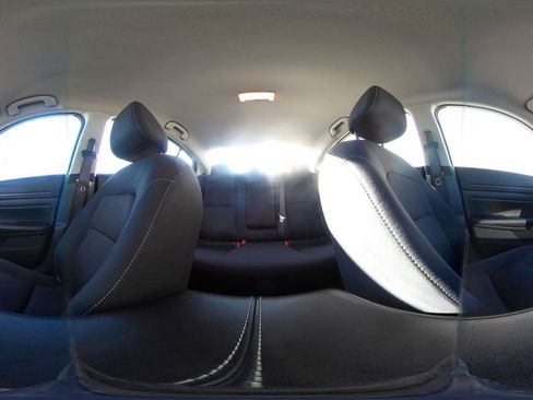 Used 2025 Nissan Altima 2.5 SV image 42