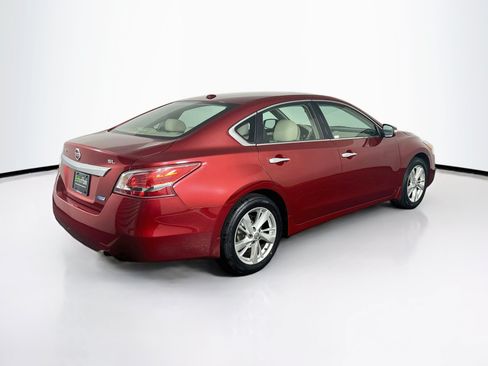 Used 2013 Nissan Altima 2.5 SL w/ 2.5 Moonroof Pkg FWD image 9