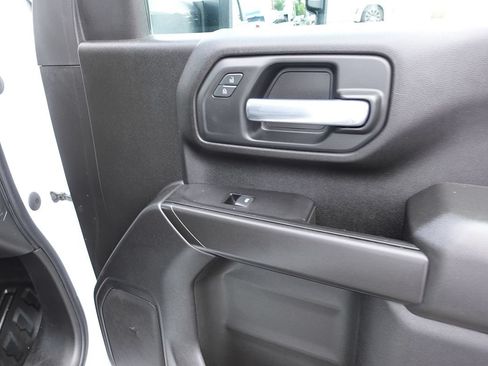 Used 2024 GMC Sierra 2500 Pro AWD/4WD image 35