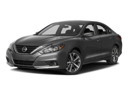 Used 2017 Nissan Altima 2.5 SR FWD image 1