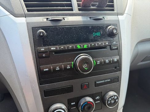 Used 2012 Chevrolet Traverse LS FWD image 26