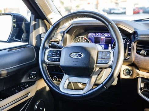 Used 2024 Ford Expedition Max Limited image 16