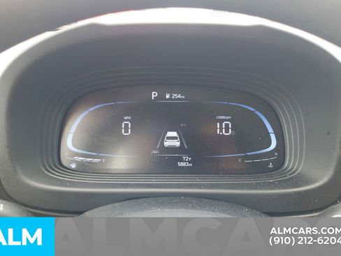 Used 2026 Hyundai Venue SE FWD image 13
