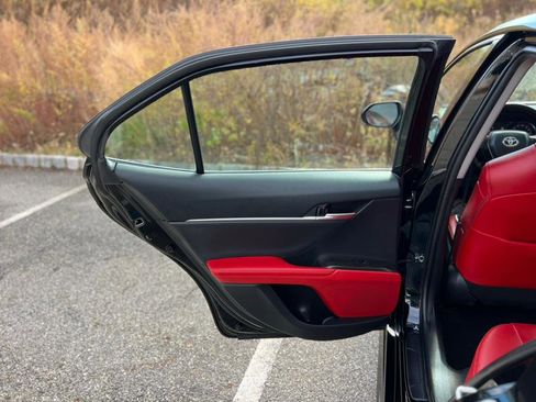 Used 2021 Toyota Camry XSE image 38