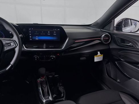 New 2026 Chevrolet Trax RS w/ Driver Confidence Package FWD image 25
