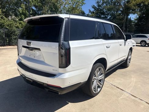 Used 2025 Cadillac Escalade Sport Platinum AWD/4WD image 4