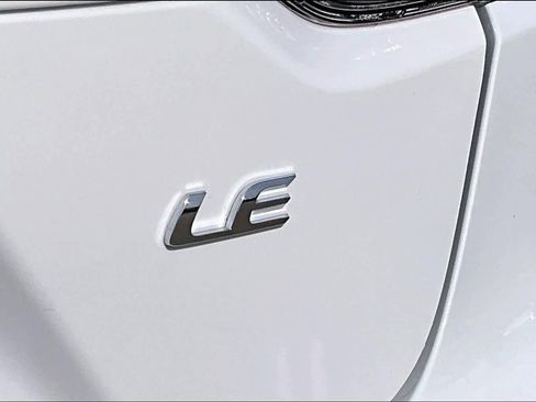 Used 2026 Toyota Corolla LE image 10