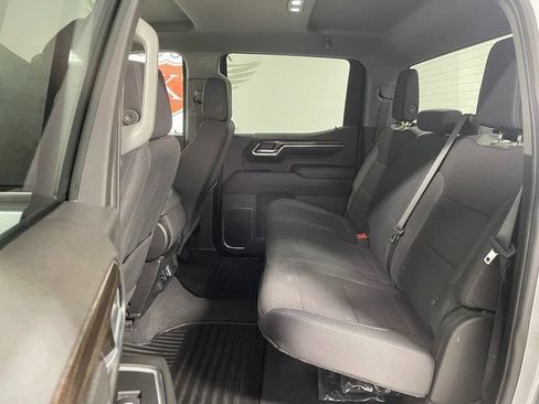 Used 2024 Chevrolet Silverado 1500 LT AWD/4WD image 20