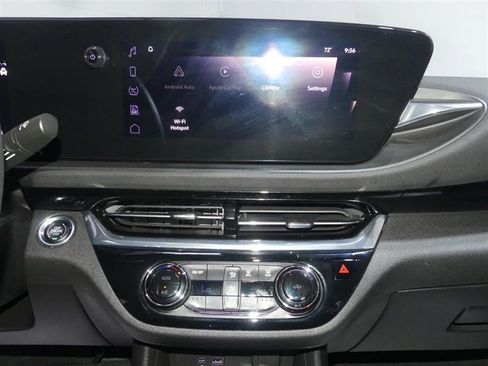 Used 2025 Buick Envista Sport Touring w/ Convenience I Package image 35